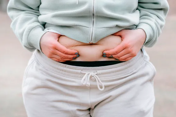 Plano de saúde cobre abdominoplastia